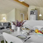 Prázdninový dům 3 Bedroom Lovely In Vaeggerlose Bøtø By