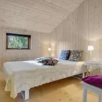 3 Bedroom Lovely In Vaeggerlose Prázdninový dům *