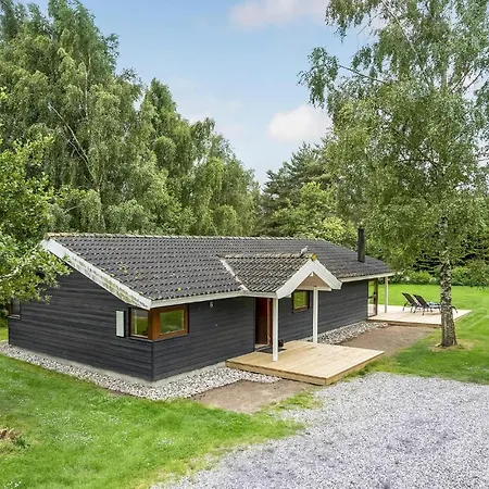 Semesterbostad 3 Bedroom Lovely In Vaeggerlose *