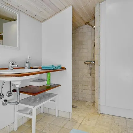 3 Bedroom Lovely In Vaeggerlose