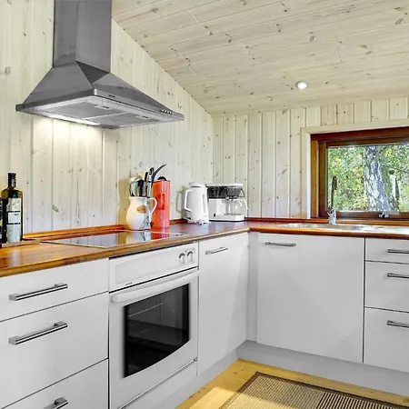 3 Bedroom Lovely In Vaeggerlose Bøtø By